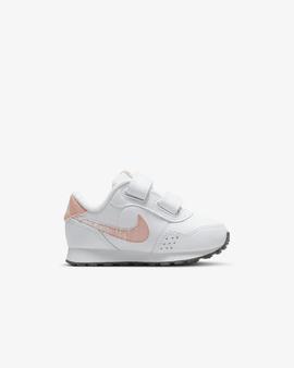 Zapatilla Nike Valiant Bco/Salmon Bebe